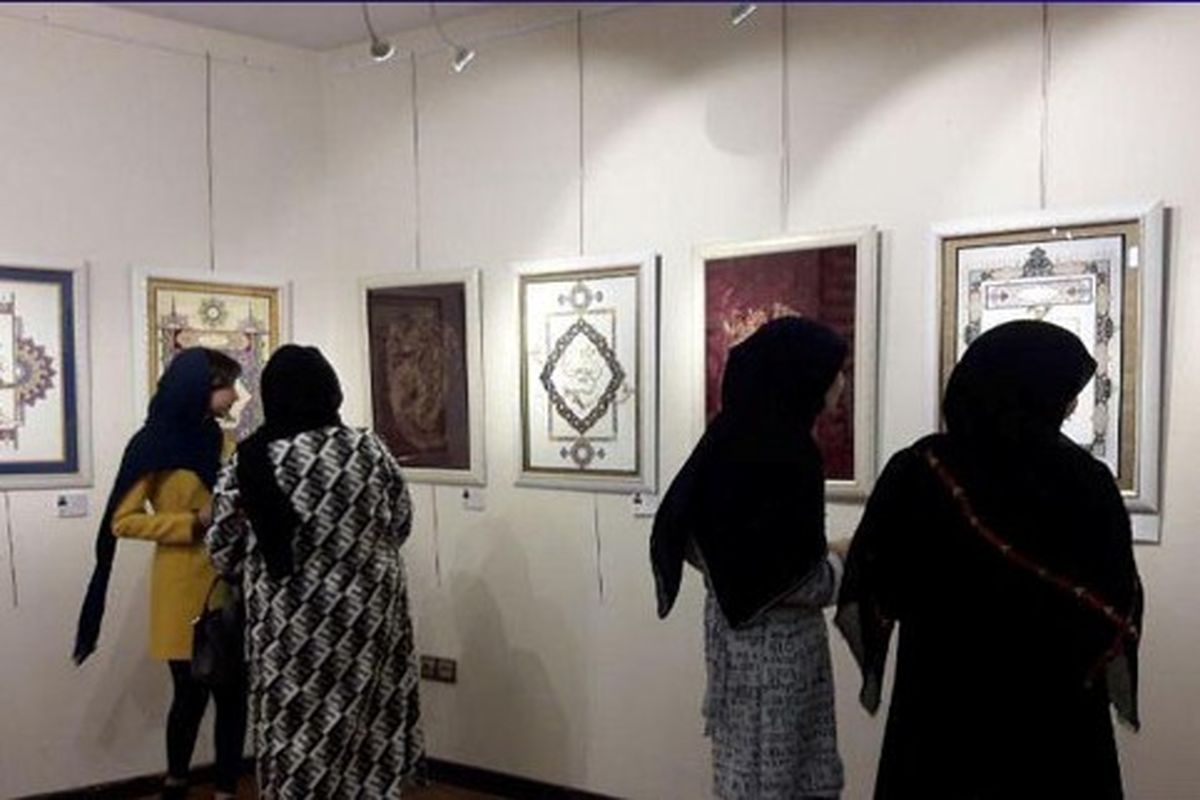 نمایشگاه نگارگری آثار هنرجویان هنرستان حلما شهرستان قدس برپا شد
