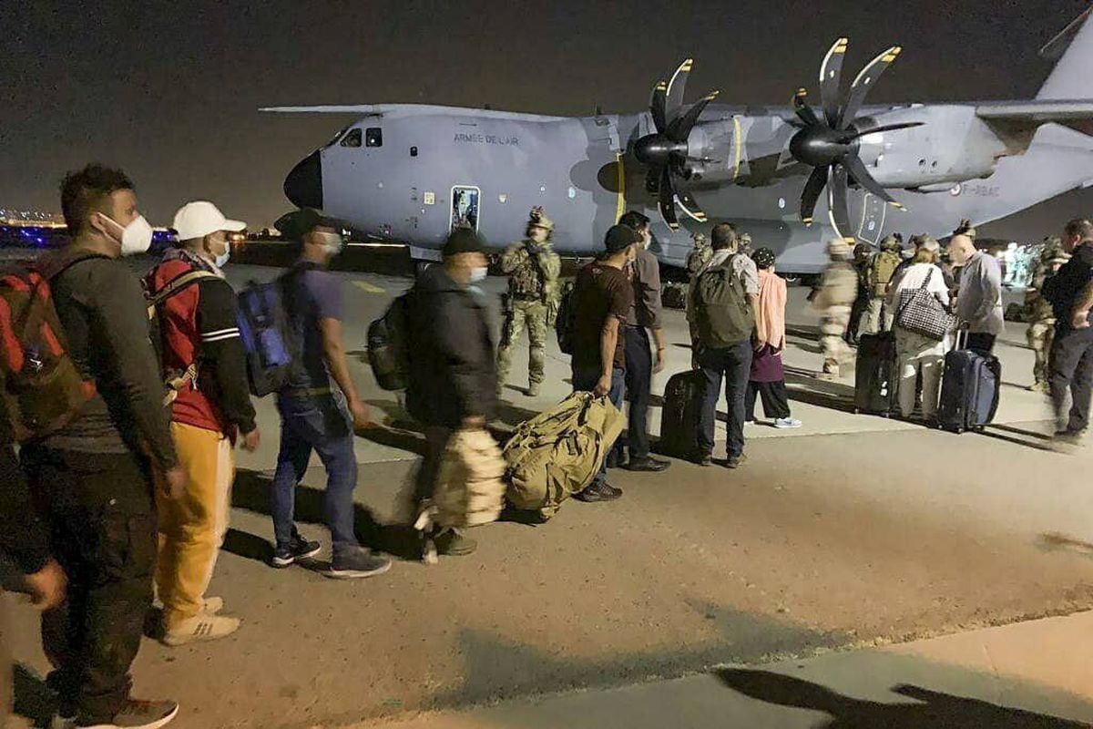 چراغ سبز کویت به آمریکا برای عبور ۵هزار پناهجو افغان از این کشور!+جزییات