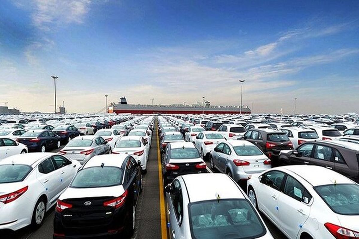 سخنگوی وزارت صمت: امکان عرضه خودروهای وارداتی از مسیری غیر از بورس کالا فراهم می‌شود