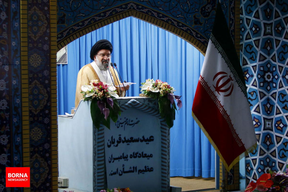 خطیب نماز جمعه: ایران اسلامی غیرتمندان را بزرگ می‌شمارد