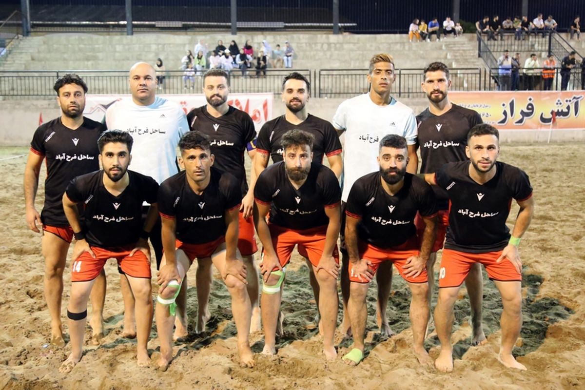 صعود تیم ساحل فرح آباد به مرحله نهایی لیگ دسته یک فوتبال ساحلی کشور + تصاویر