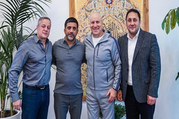 رئيس الاتحاد الروسي للمصارعة: المصارعة الإيرانية هي المنافس الأبرز وصديقنا القديم رئيس الاتحاد الروسي للمصارعة: المصارعة الإيرانية هي المنافس الأبرز وصديقنا القديم