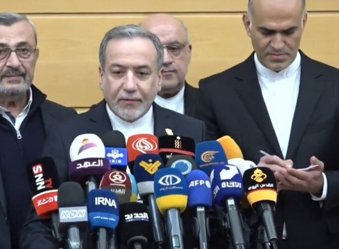 عراقتشي: ايران لا تريد الحرب لكن جاهزة لها منفتحة على التفاض شريطة الاحترام المتبادل عراقتشي: ايران لا تريد الحرب لكن جاهزة لها منفتحة على التفاض شريطة الاحترام المتبادل