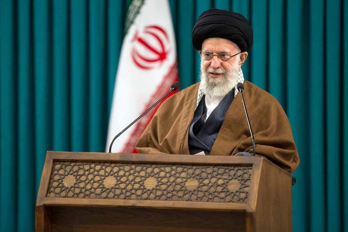 Leader: Iran not to give up uranium enrichment