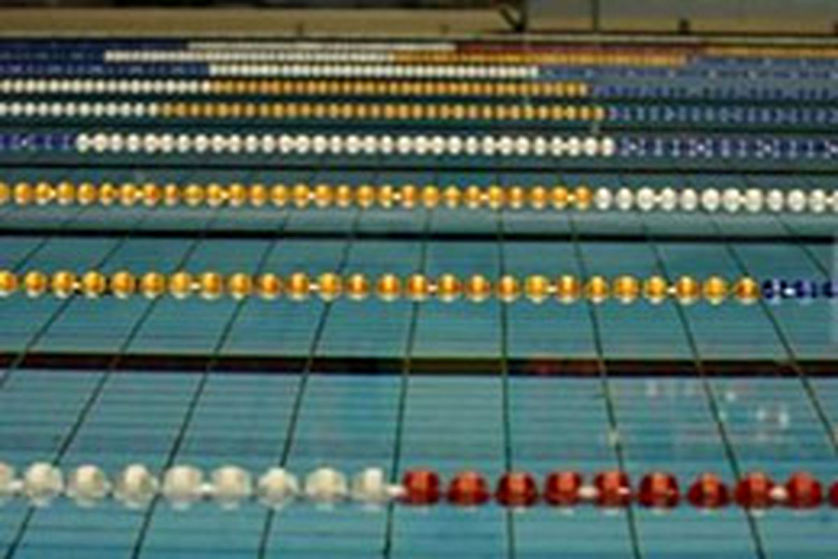 حضور بانوی نوجوان چهارمحالی در رقابت‌های شنای قهرمانی کشور