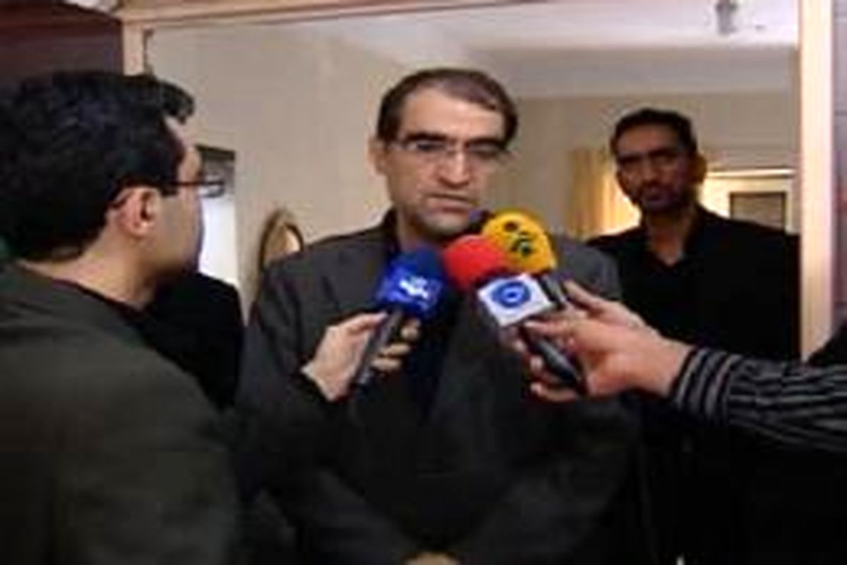 وزیر بهداشت از ۲مرکزدرمانی و انتقال خون بازدید کرد