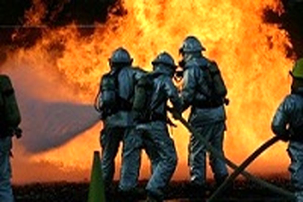 آتش سوزی تانكر سوخت باعث كشته و مجروح شدن ۴ نفر شد