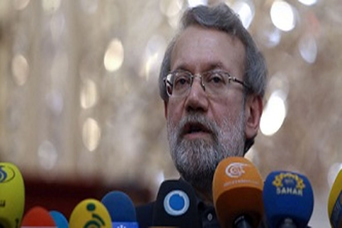 تأکید رئیس مجلس شورای اسلامی بر افزایش همکاری‌های منطقه‌ای ایران و پاکستان