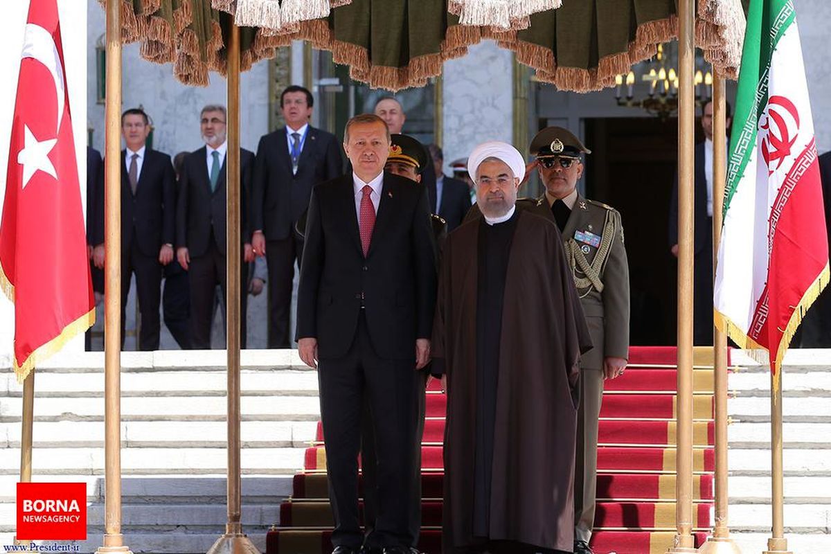 دکتر روحانی از رییس جمهوری ترکیه استقبال کرد