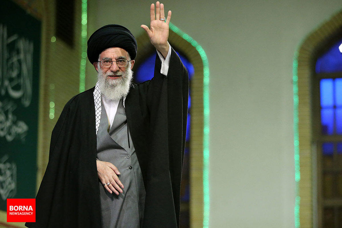 ملت مثل یک مشت مستحکم در برابر متجاوز می‌ایستند/ طرف مقابل، با وقاحت مرتب ما را تهدید نظامی می کنند