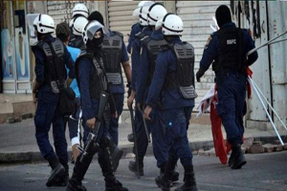 لحظه دردناک شلیک به سر یک معترض بحرینی