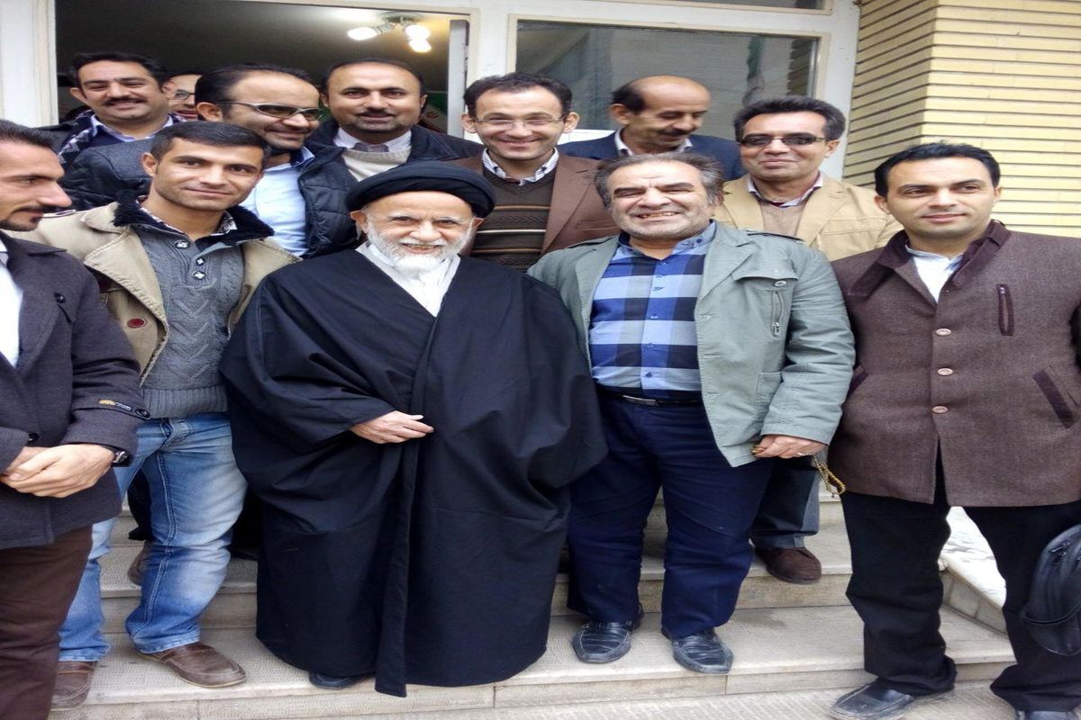 حجت ‌الاسلام قوامی برای انتخابات مجلس در قزوین ثبت نام کرد