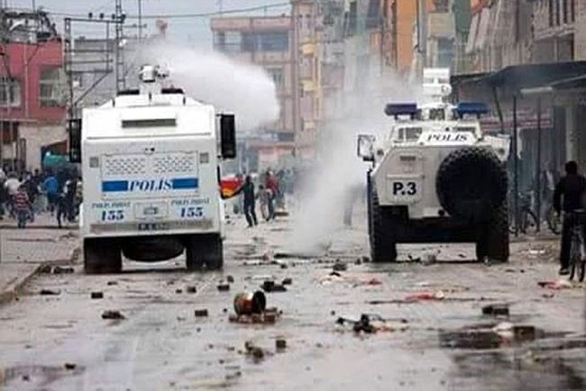 درگیری‌های ترکیه وارد دهمین روز شد/ سرکوب مخالفان توسط ارتش