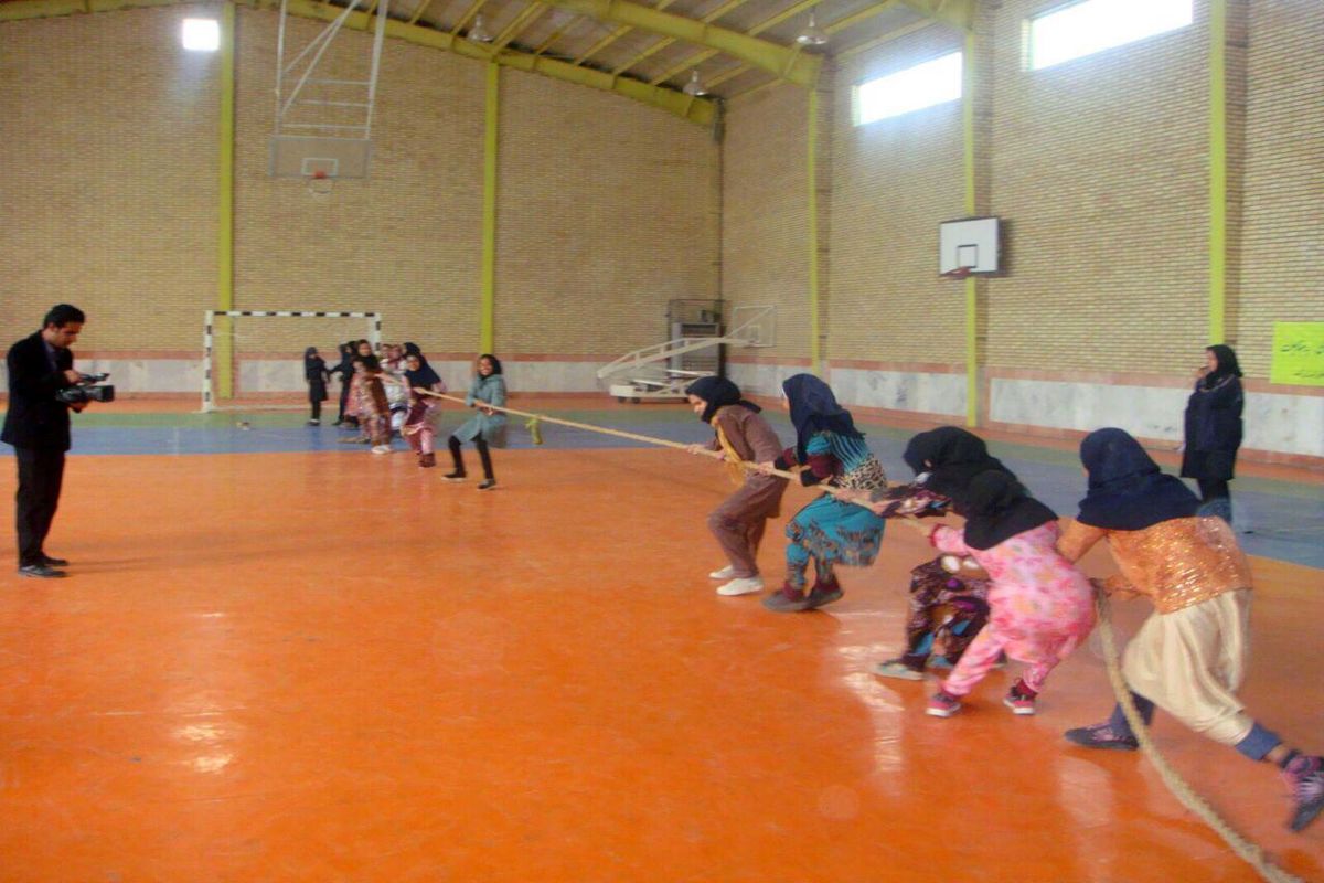 جشنواره بازی های بومی و محلی در شهرستان زهک برگزار شد