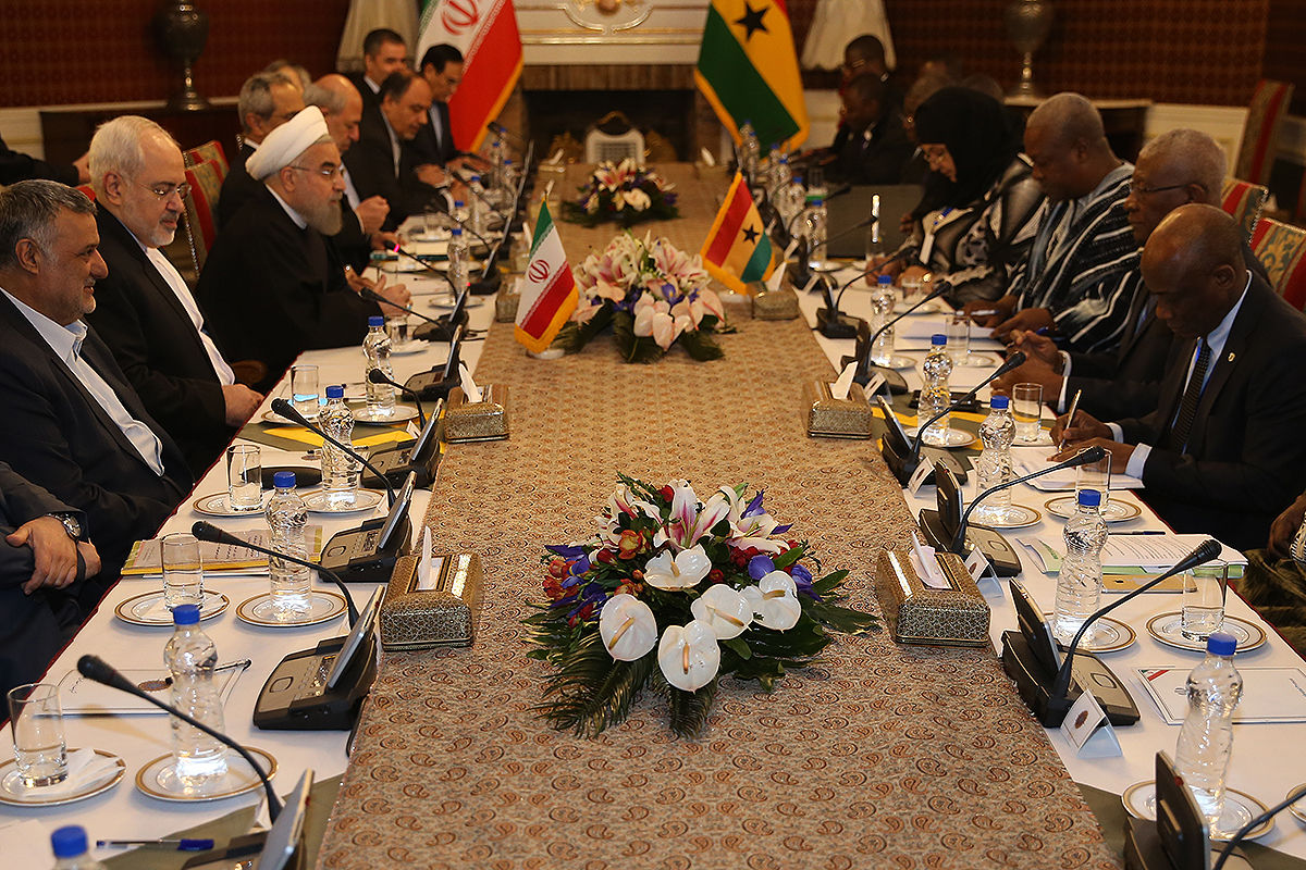 توسعه و تقویت روابط تهران - آکرا در بخش‌های سیاسی، اقتصادی و فرهنگی ضروری است/ تأکید بر عملیاتی شدن سریع توافقات کمیسیون مشترک دو کشور