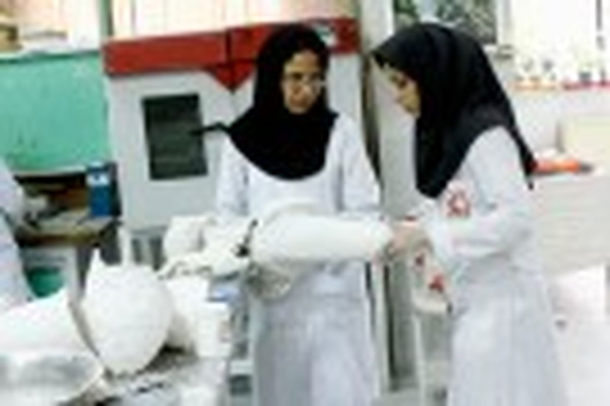 افتتاح مراکز درمانی و توانبخشی و ارائه خدمات با تخفیف در هفته هلال