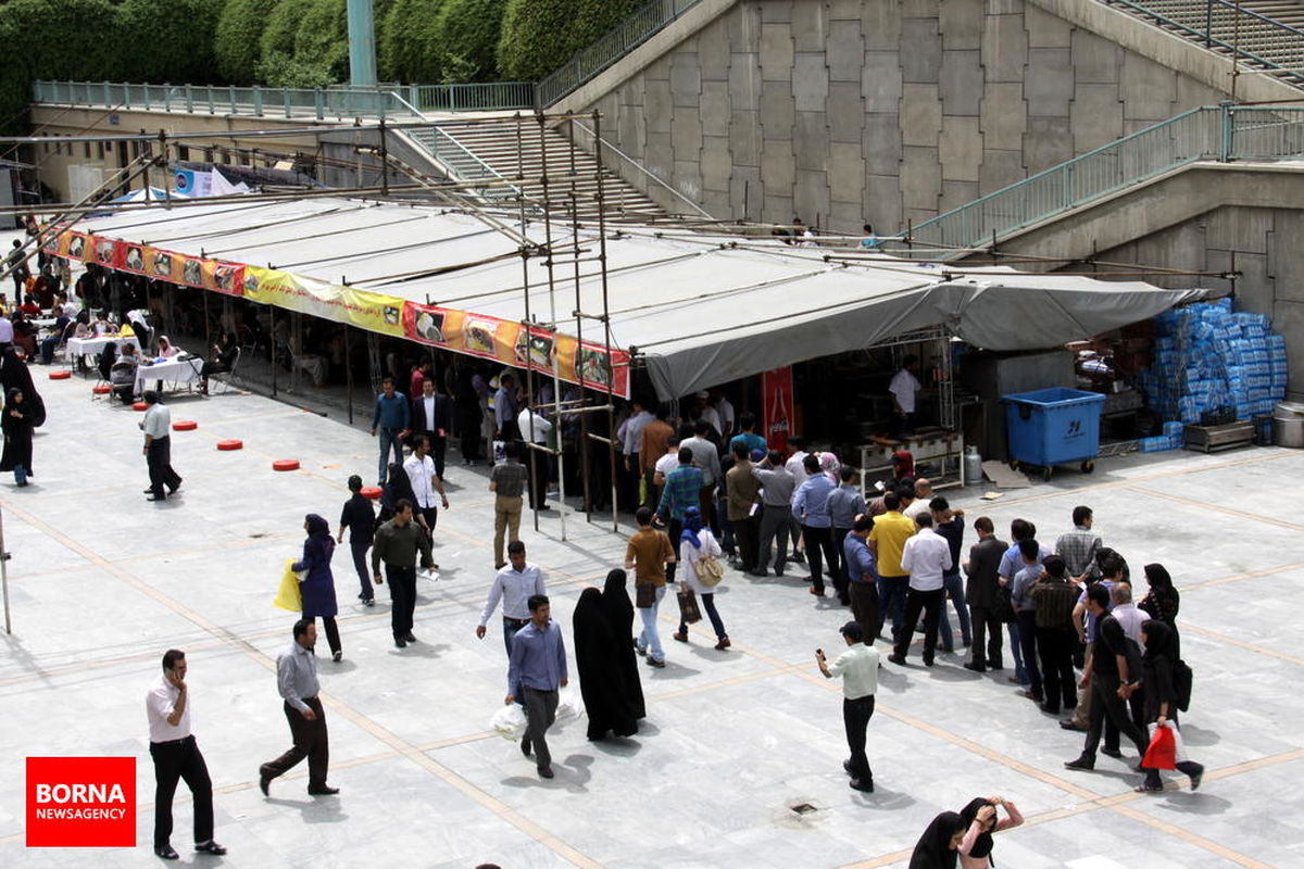 نمایشگاه کتاب شلوغ است ولی نه از تجمع کتاب دوستان