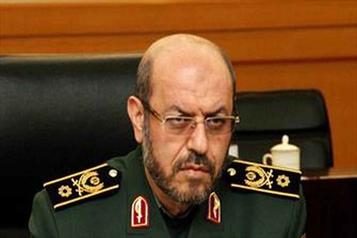 وزیر دفاع جمهوی اسلامی ایران وارد بغداد شد