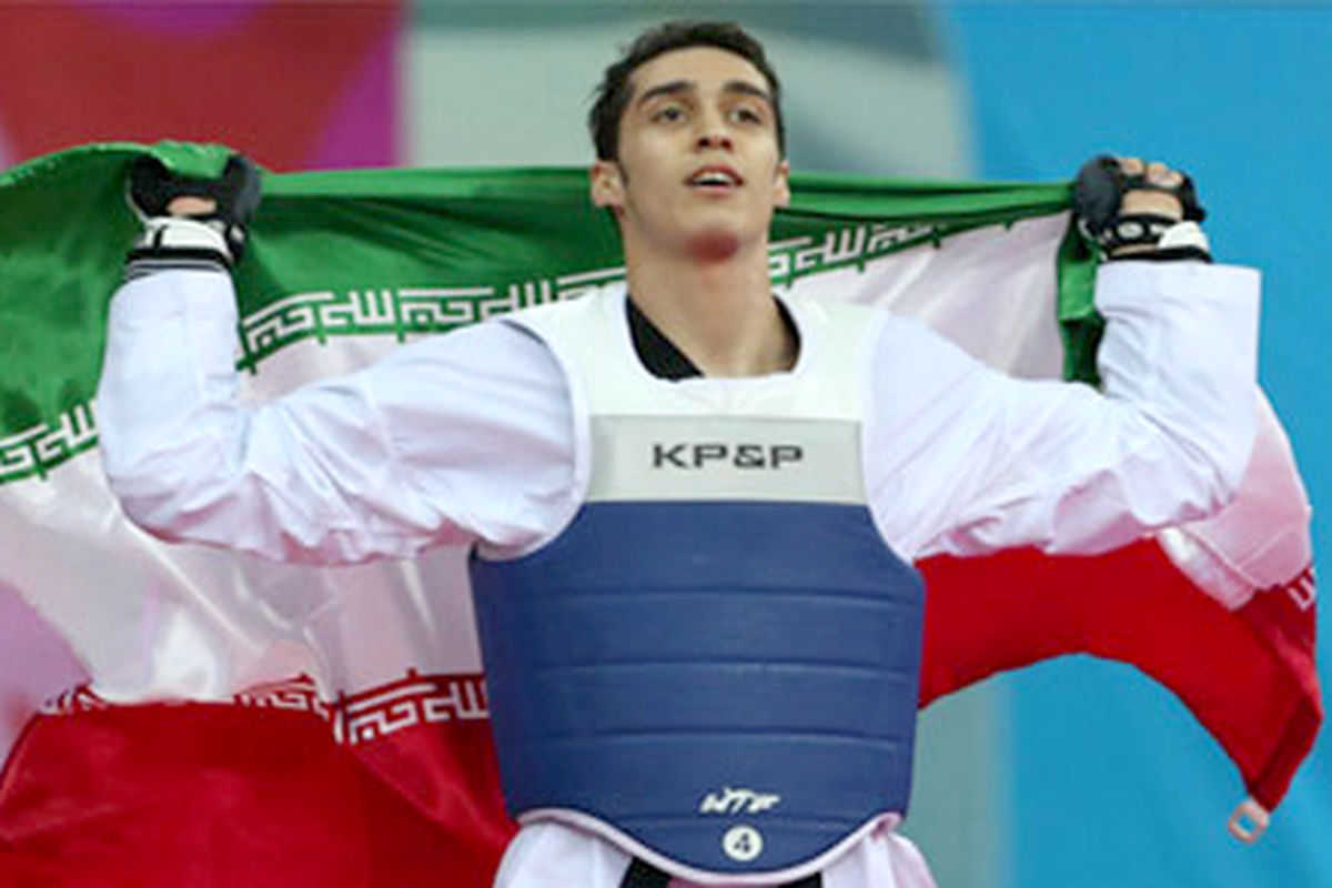 خوش رنگ ترین مدال مسابقات جهانی بر گردن تکواندور کار البرزی