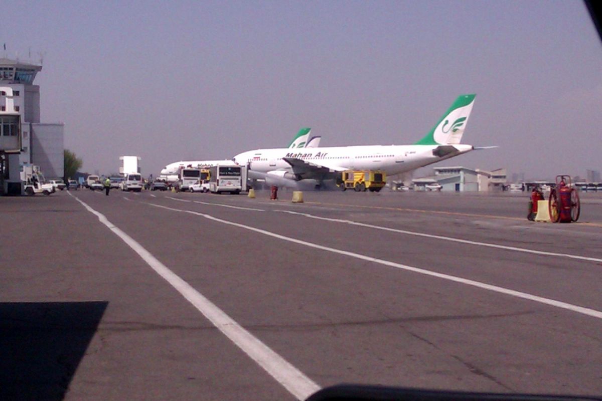 حادثه در فرود  پرواز شماره ۹۹۵ مسیر هوایی قشم - مشهد