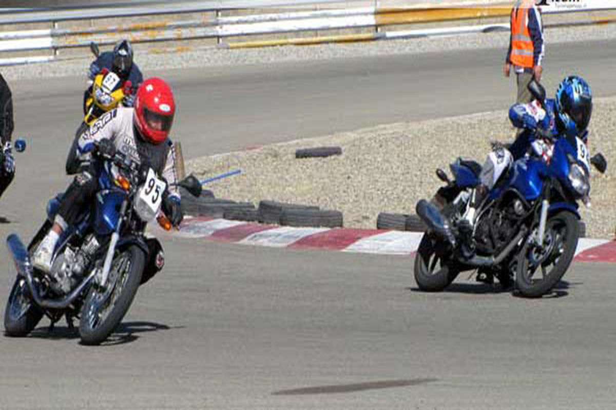 قهرمانی موتورسوار خوزستانی در مسابقات چهارجانبه کشور