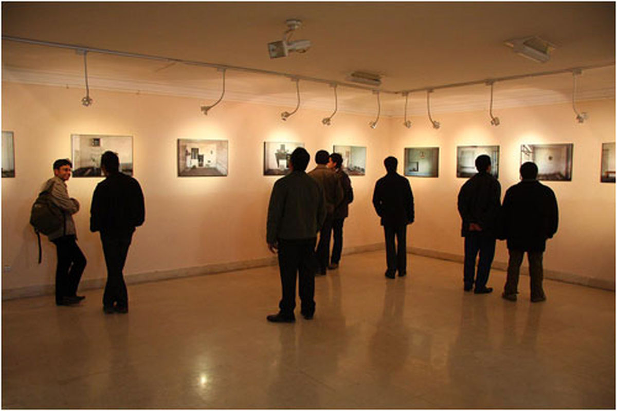 نمایشگاه عکس مقاومت در حوزه هنری قزوین