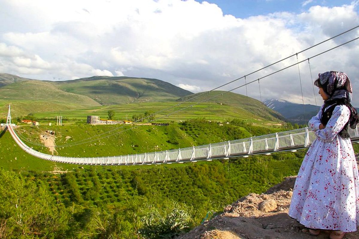 بزرگترین پل معلق خاورمیانه در مشگین شهر بیمه شد