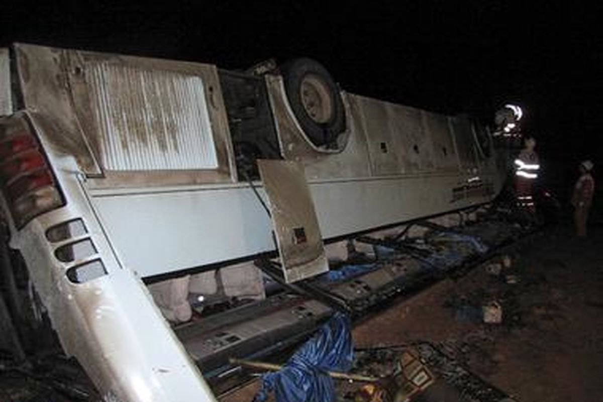 ۱۱ کشته و ۲۵ مجروح در واژگونی اتوبوس مسافرین عراقی در ملایر