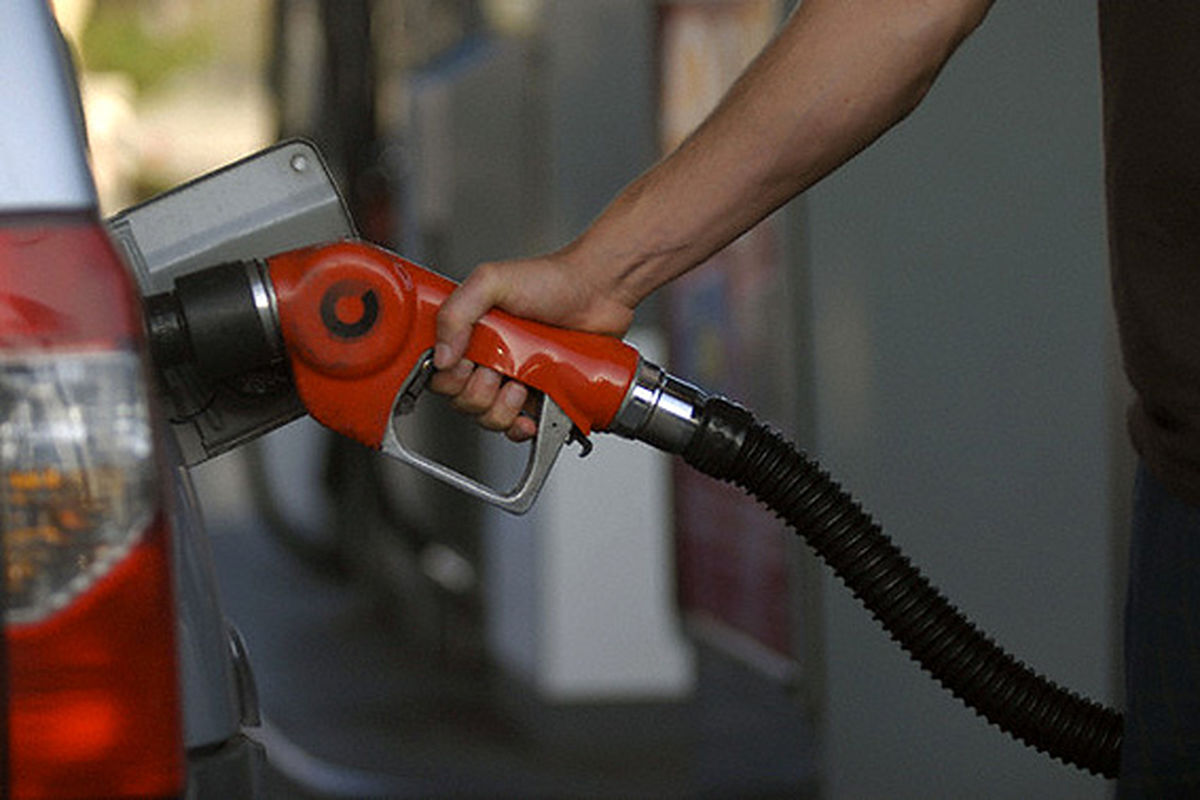 ایران به جمع کشورهای صادرکننده بنزین پیوست