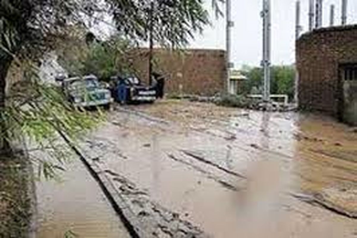 سیل ارتباط ۴ روستا در مراوه‌تپه را قطع کرد/ احتمال وقوع سیلاب در گلستان