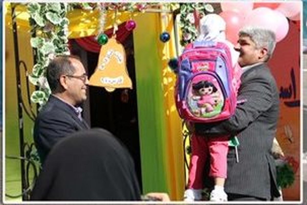 جشن شکوفه ها در استان فارس برگزارشد
