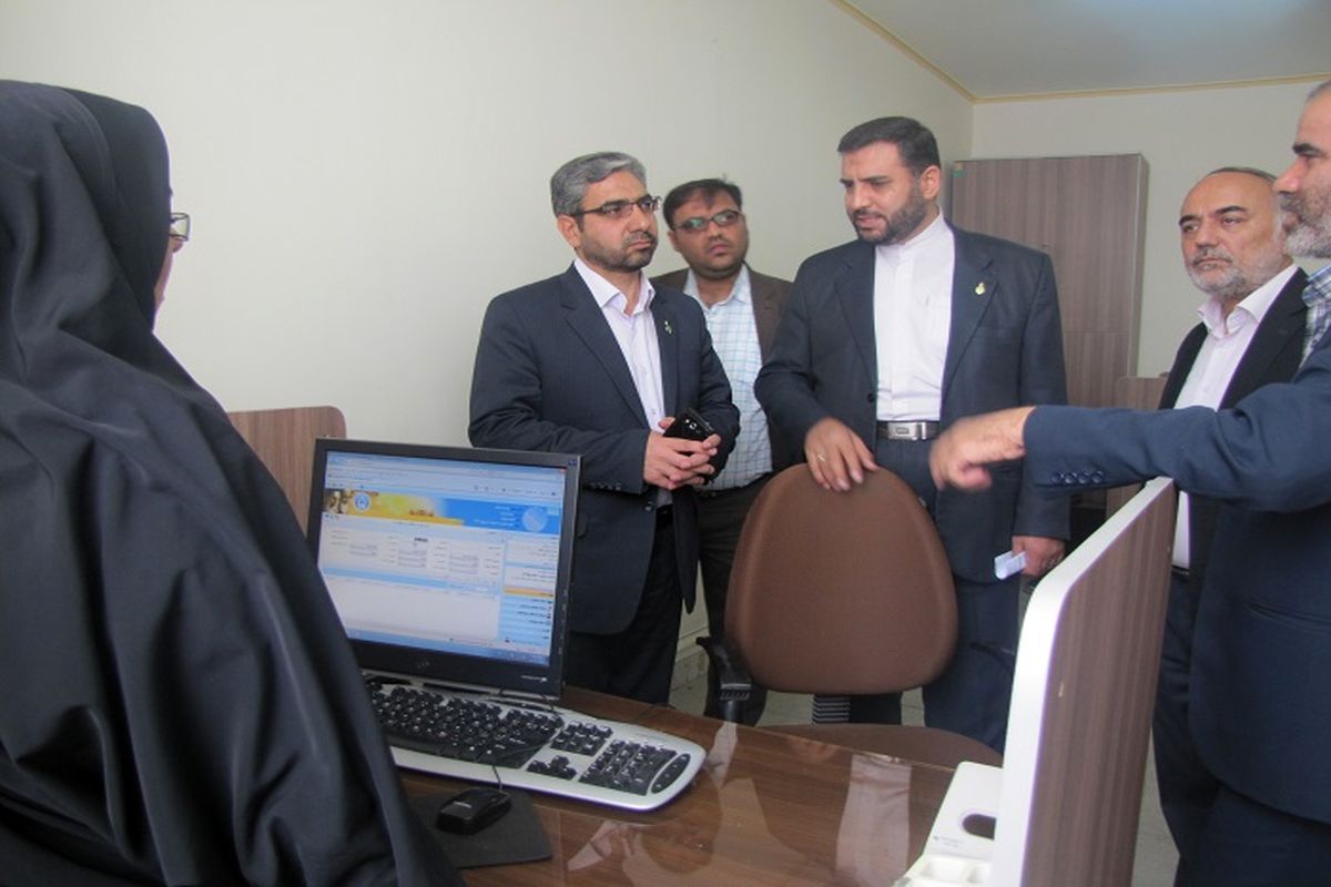 فرماندار سمنان از کمیته امداد امام خمینی (ره) شهرستان سمنان بازدید کرد