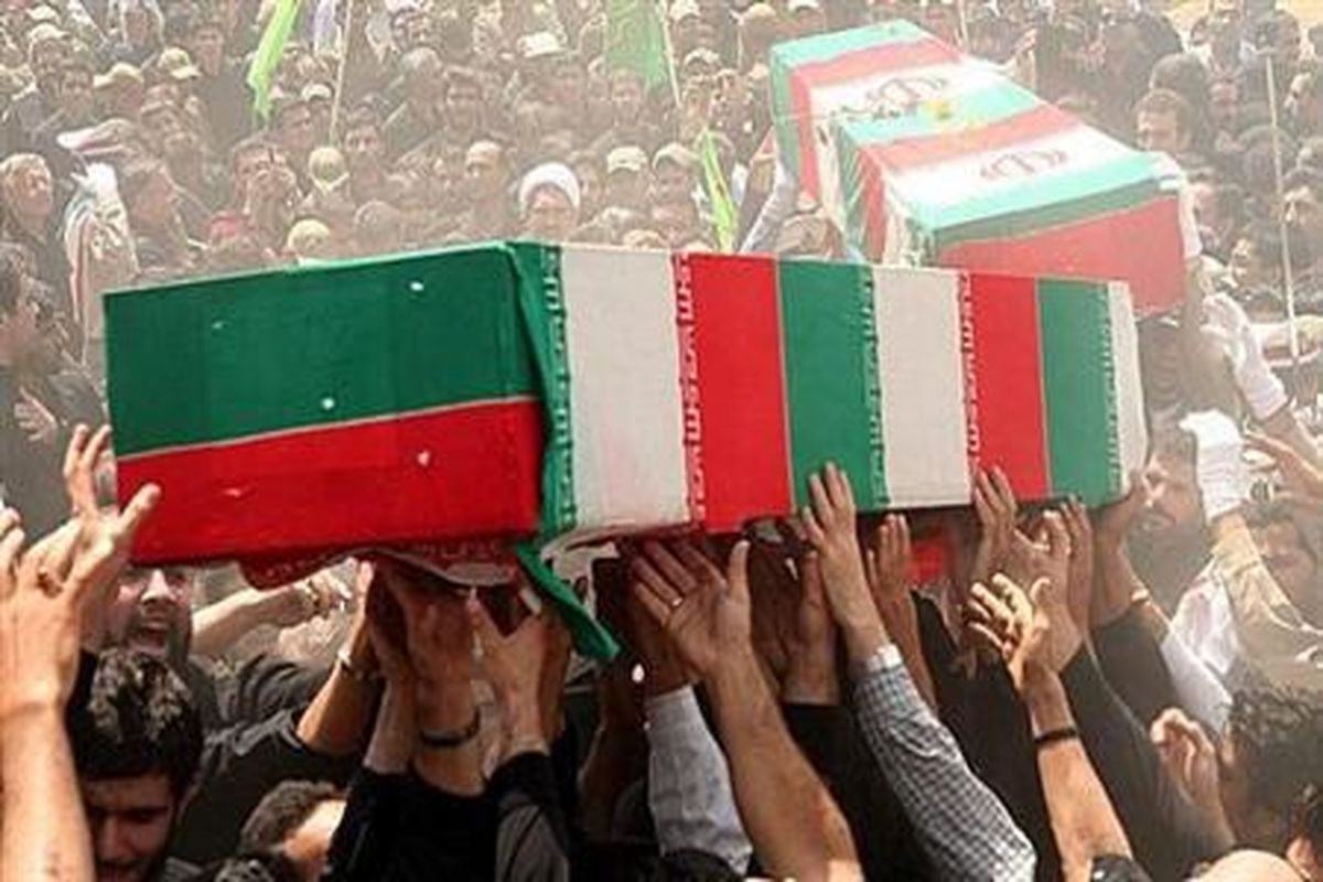 پیکر ۲۲ تن از جان باختگان حادثه منا در شیراز تشییع شد