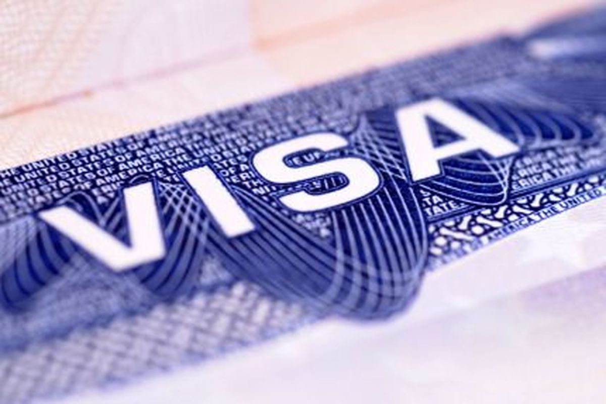 صدور ویزای آنی برای تجار خارجی در فرودگاه بندرعباس