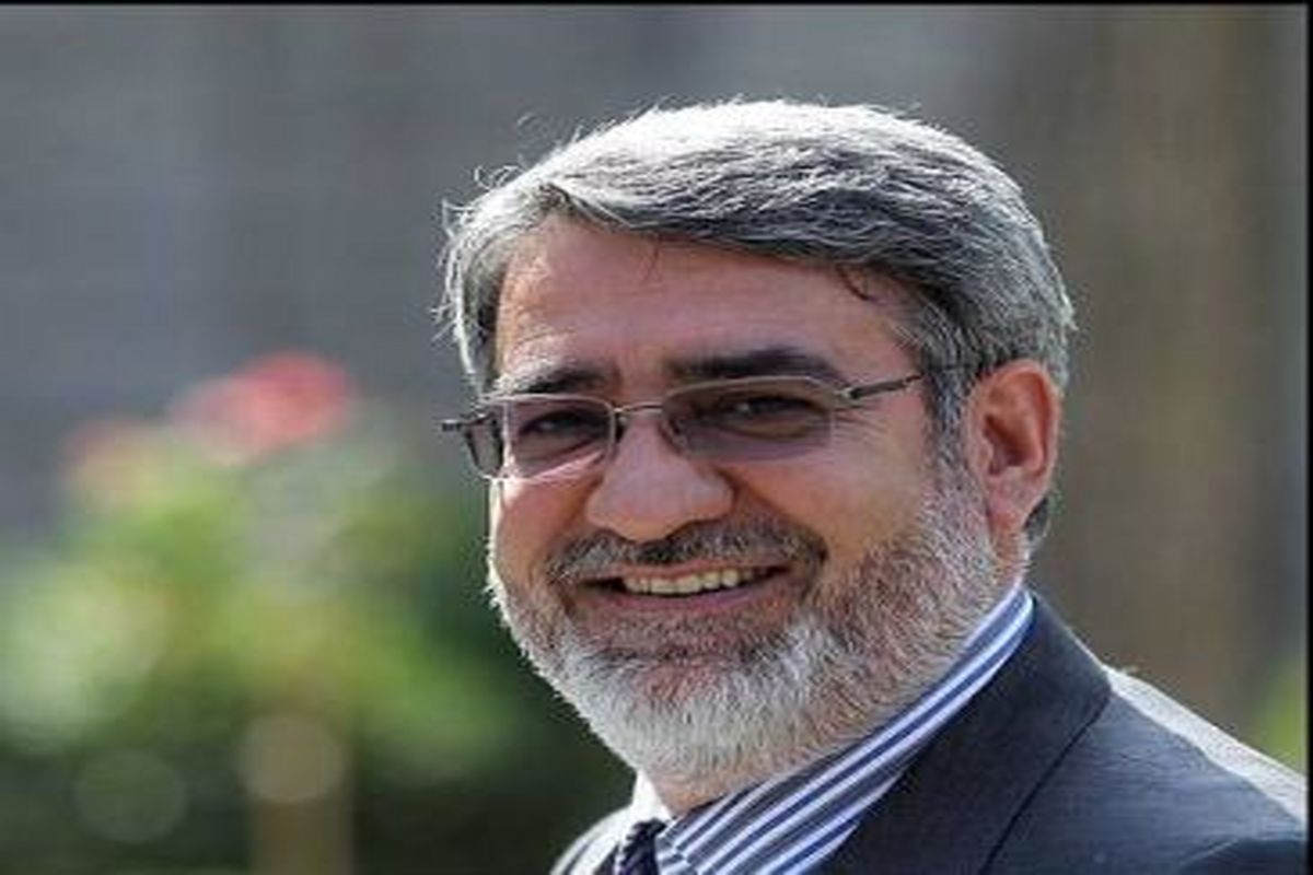 وزیر کشور طلسم متروی اصفهان را می شکند