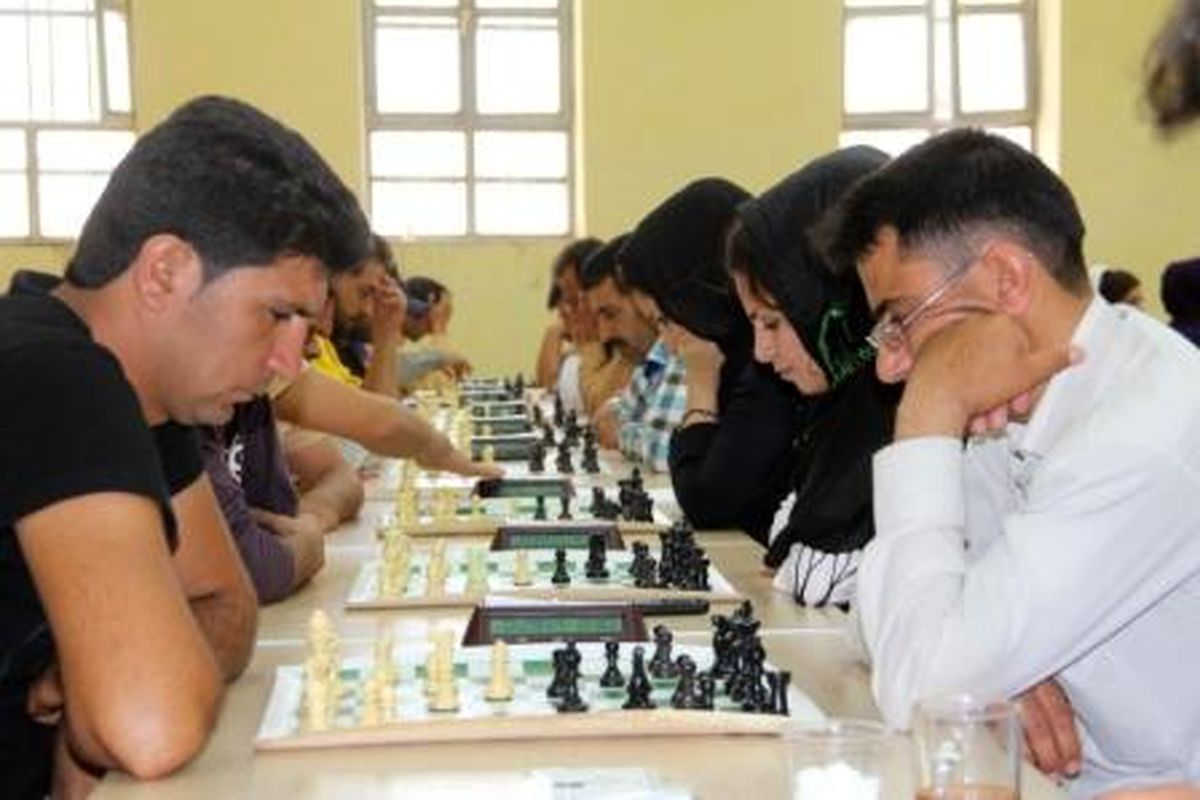 نفرات برتر مسابقات شطرنج و ورزش مشخص شدند