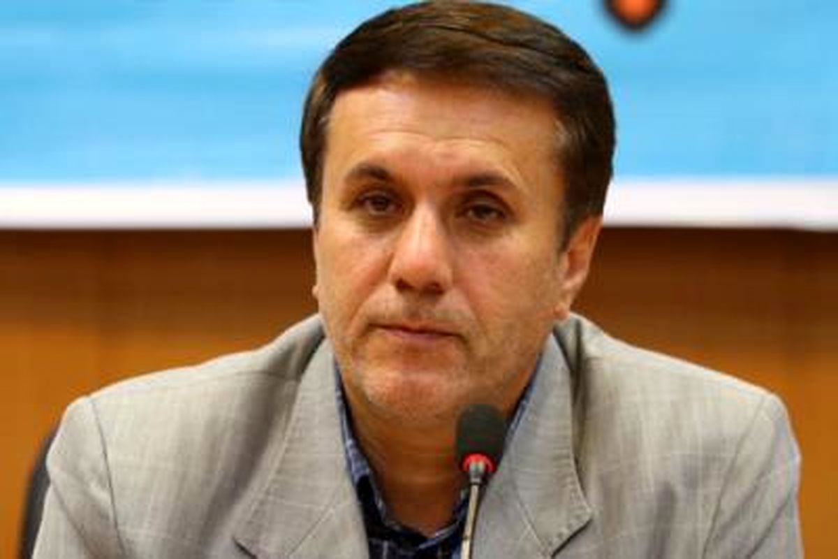 مدیر کل ورزش و جوانان استان اصفهان روز تربیت بدنی را تبریک گفت