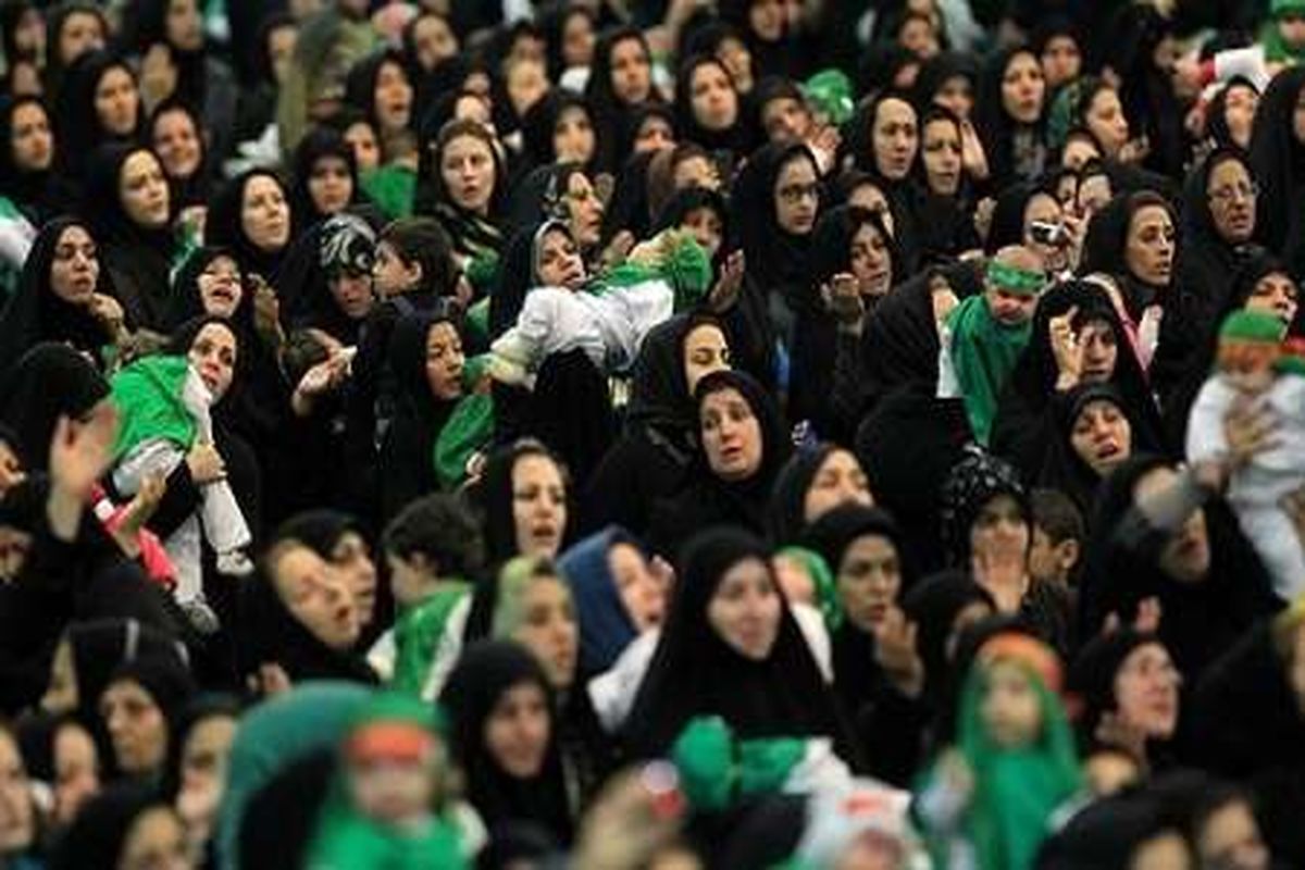 همایش شیرخواران حسینی درجزیره هرمز
