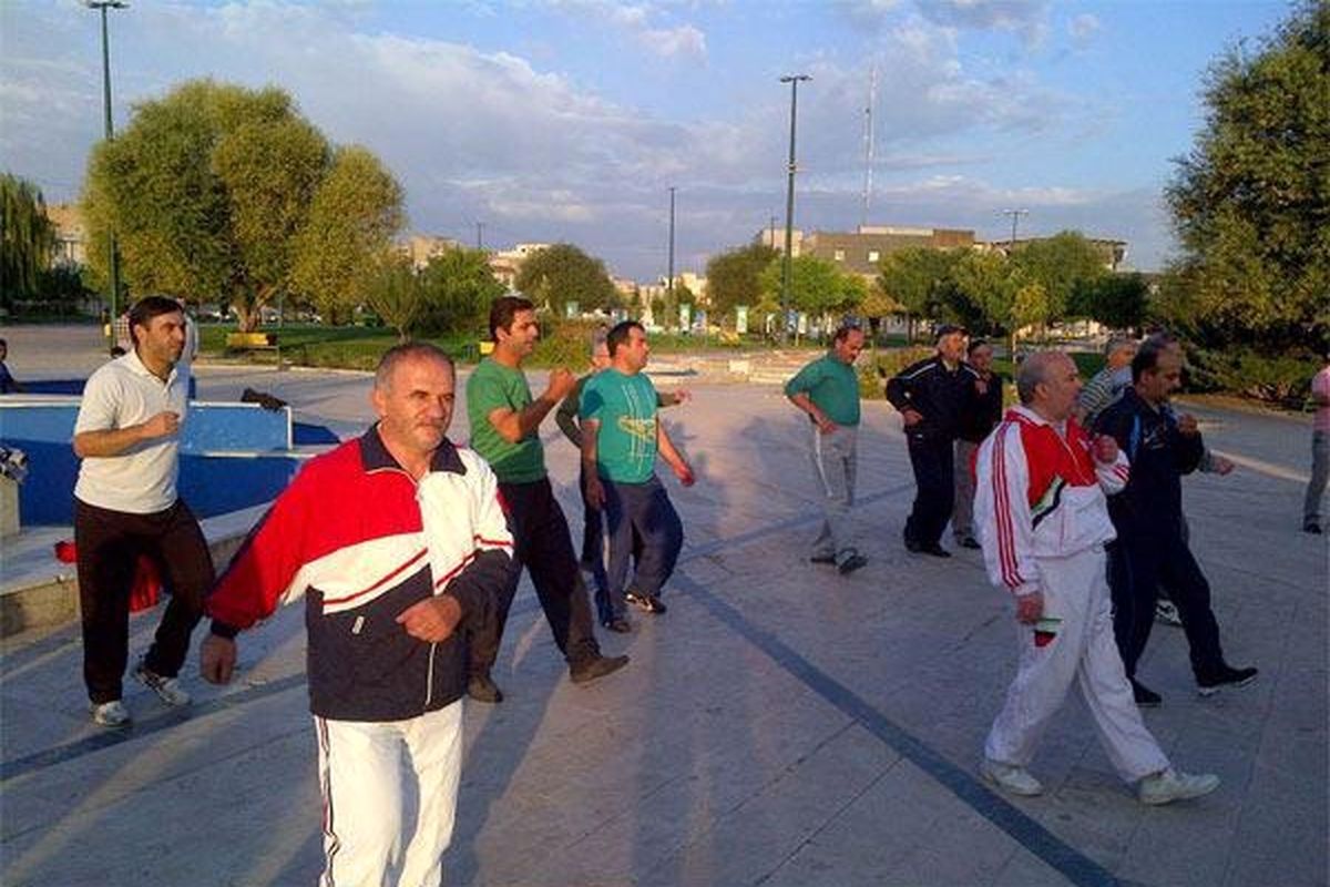 همایش ورزش صبحگاهی در بوستان الغدیر قزوین برگزار شد