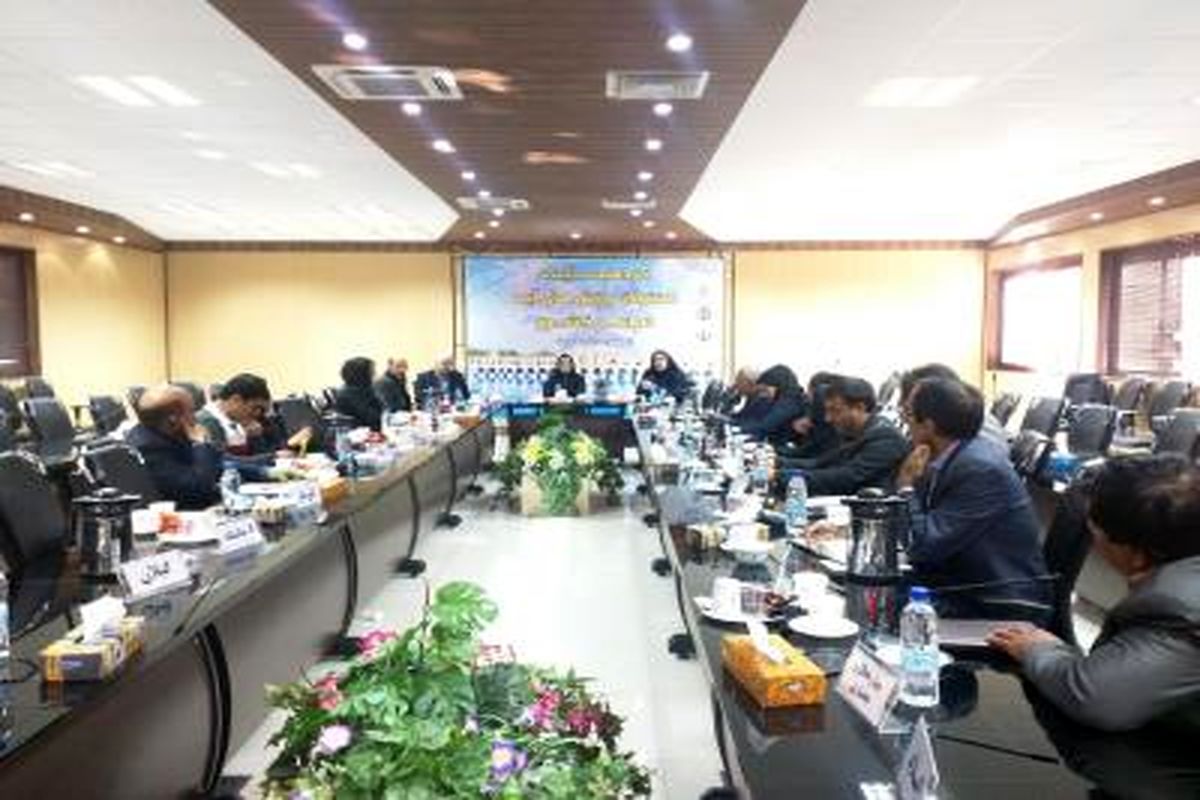 برگزاری گردهمایی رؤسای کمیته های ورزش های آبی کشور به میزبانی اصفهان