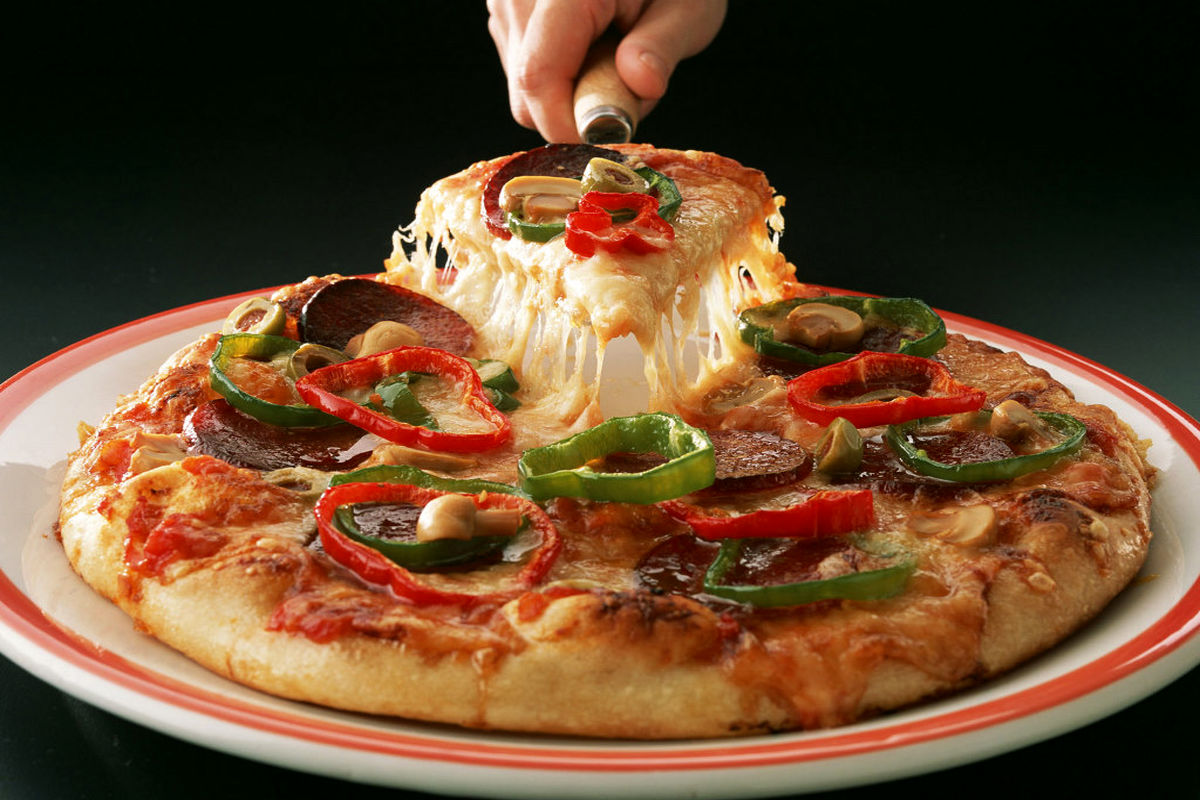 از عوارض پیتزا خوری تا پاتوق پیتزا خورها