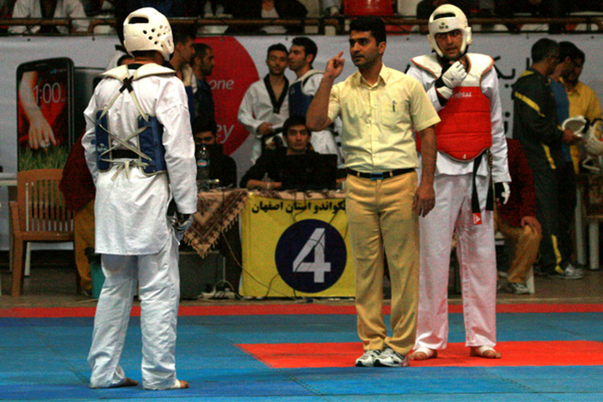 رتبه سوم البرز در مسابقات تکواندو قهرمانی بزرگسالان کشور