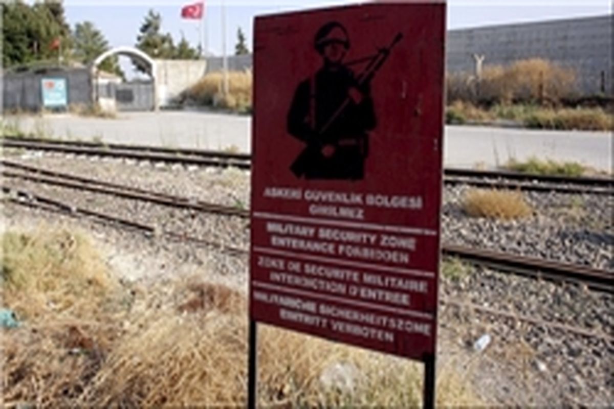 ترکیه ساخت دیوار در امتداد مرز سوریه را آغاز کرد