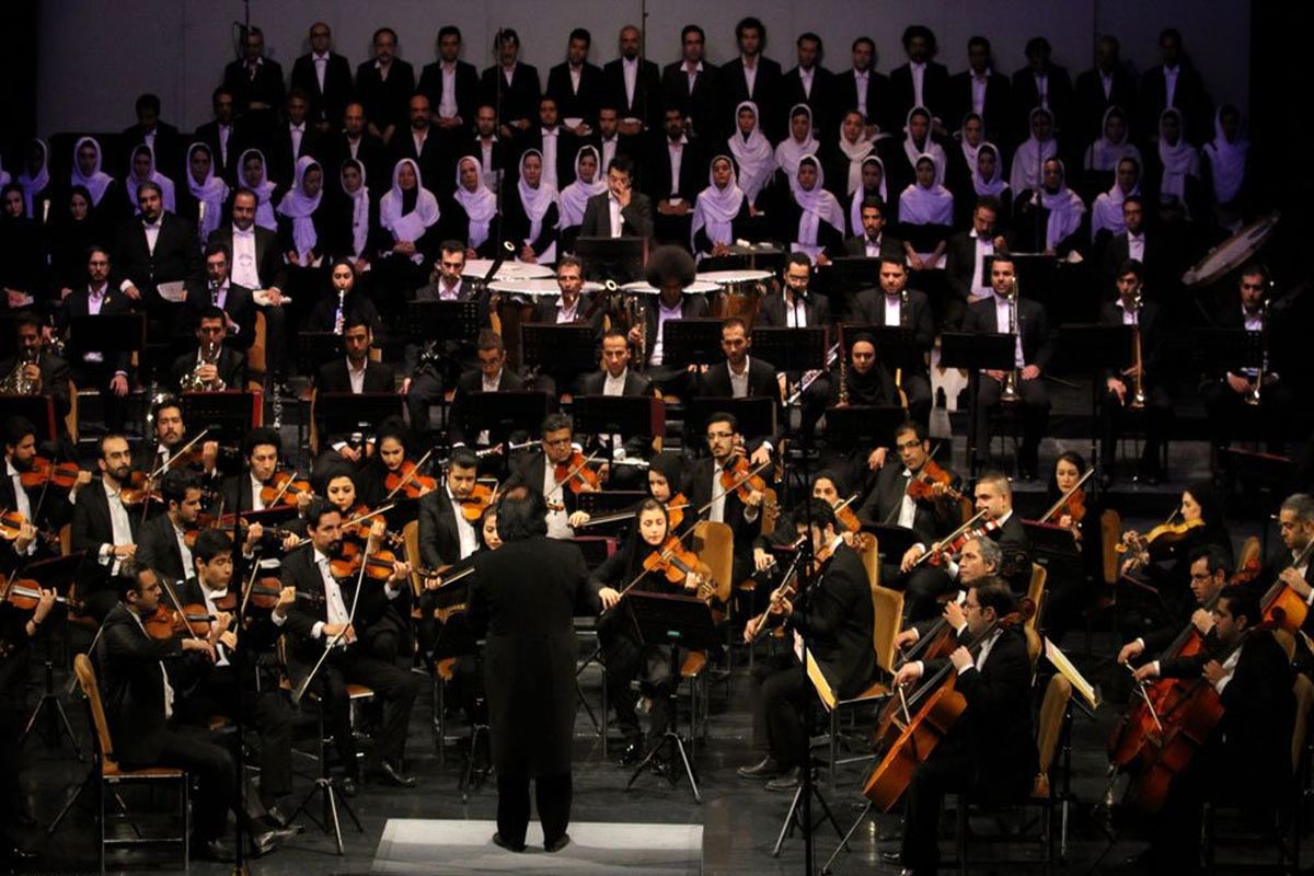 تازه‌ترین کنسرت ارکستر سمفونیک با رهبری یک خارجی