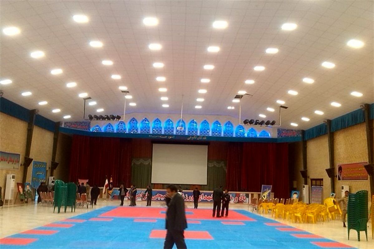سالن ورزشی پهلوان شهید علی آشناگر در خرم‌آباد افتتاح شد
