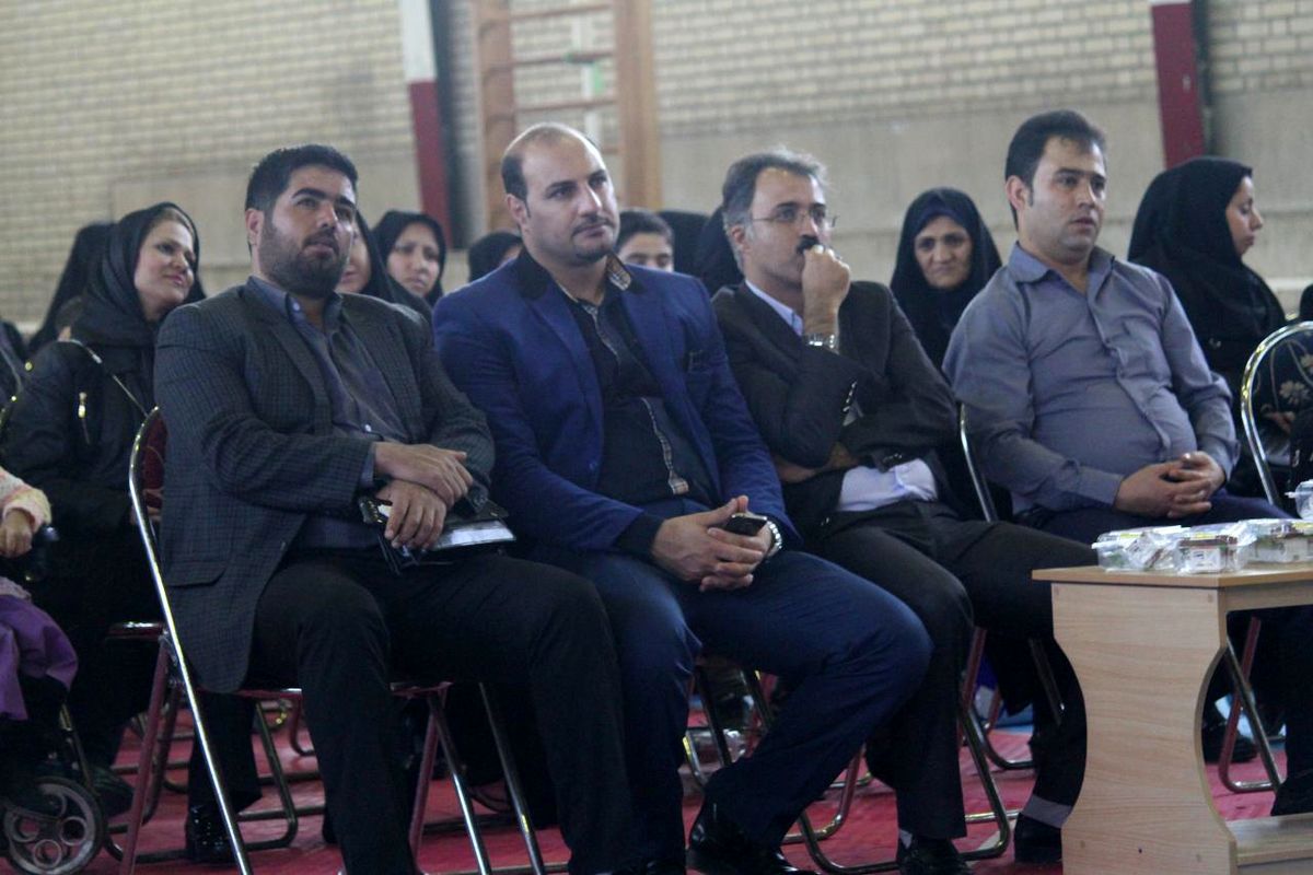 جشنواره فرهنگی ورزشی معلولین شهرستان رباط کریم  برگزار شد