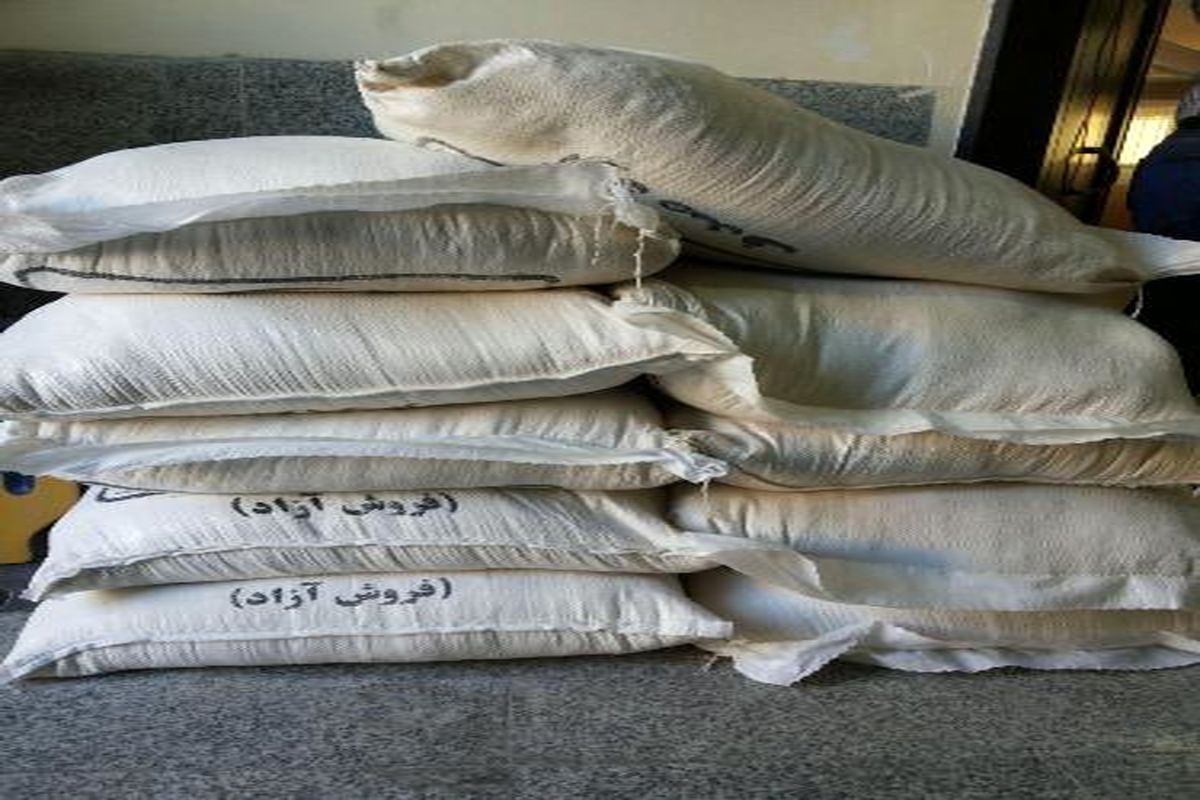 کارخانه صدف بندرعباس ۴۰۰ کیلوگرم آرد را به عنوان زکات به نیازمندان مددجوی کمیته امداد اهدا کرد