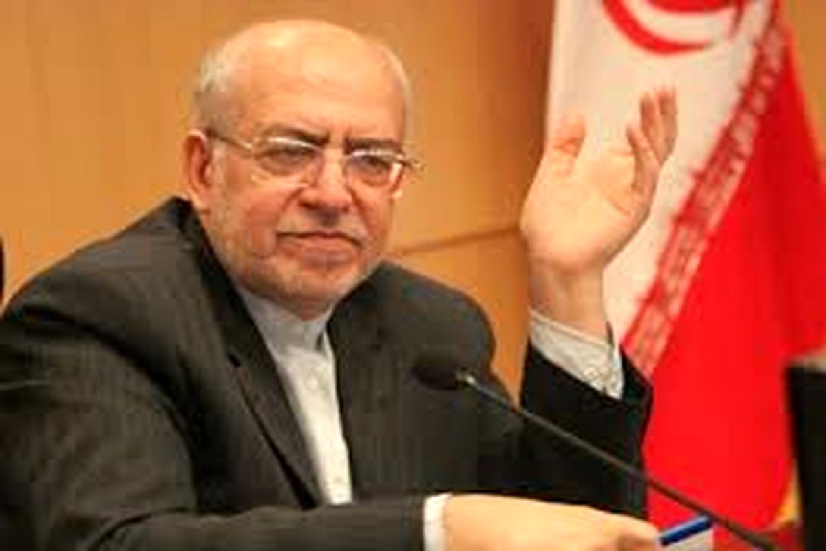 وزیر صنعت  معدن  و تجارت  وارد شیراز شد