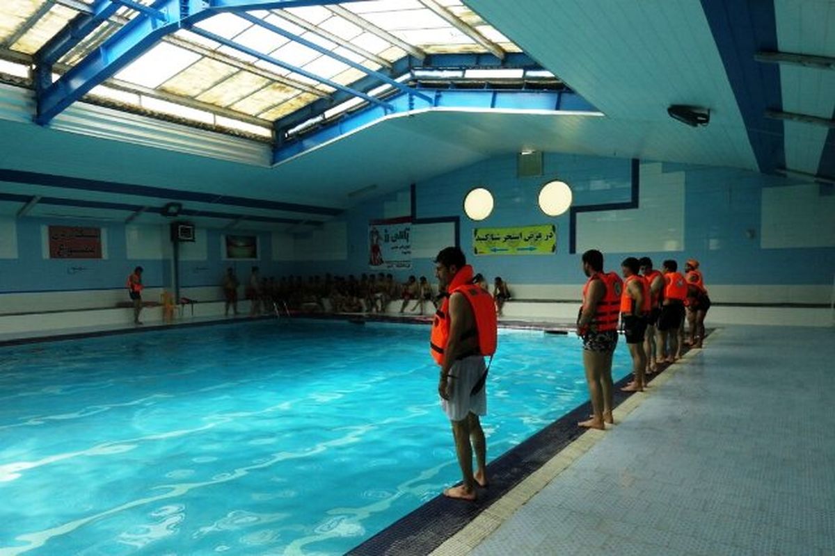 ۱۹ نفر از مدرسین و منجیان غریق استان قزوین گواهینامه گرفتند