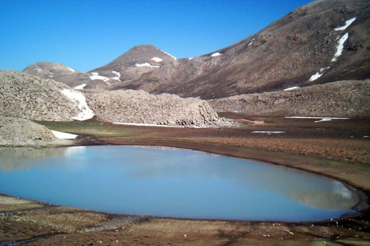 کوه برم فیروز- سپیدان